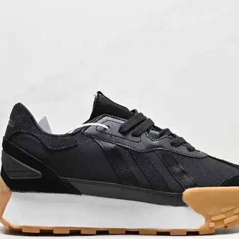 Adidas de suela gruesa