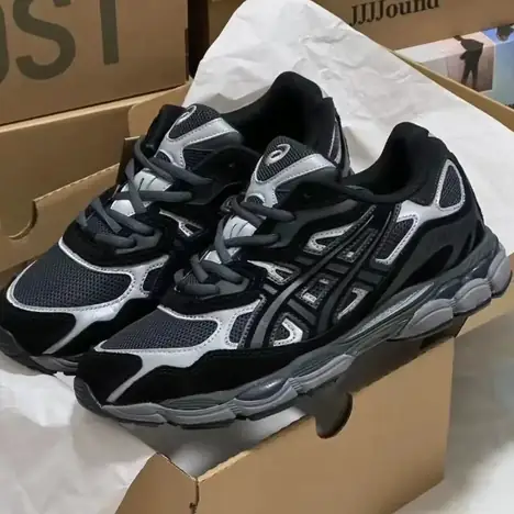 Asics Gel-Kayano 14