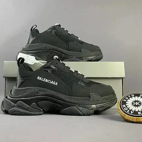 Balenciaga Triple S