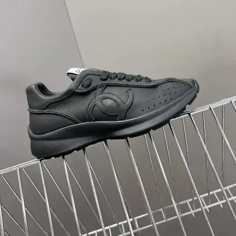 Chanel de suela gruesa (17 colores)