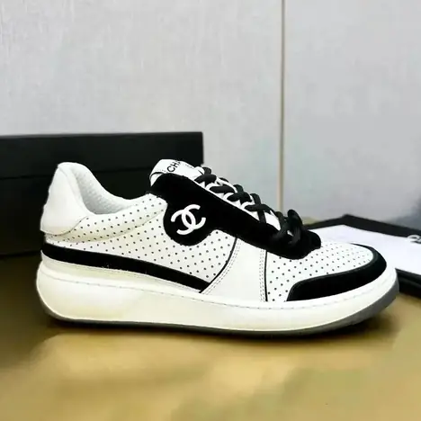 Louis Vuitton Archlight 1.0 Leather Low-Top