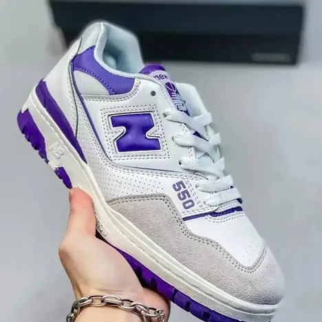 New Balance 550