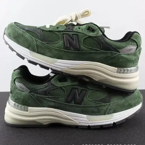 New Balance 991