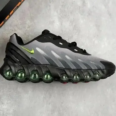 Nike Shox R4 (40 colores)