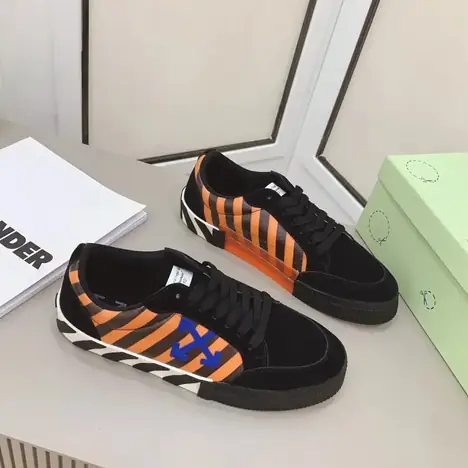 Off White de suela gruesa (30 colores)