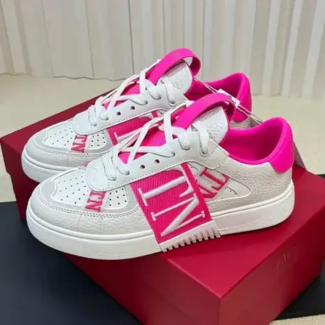 Valentino de suela gruesa (21 colores)